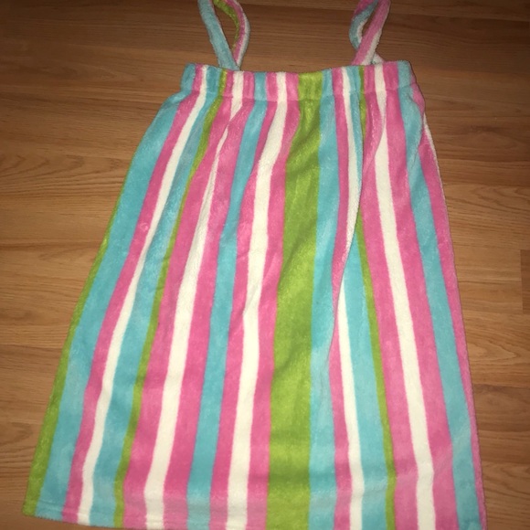 Wrap Pool/Home - Picture 2 of 6